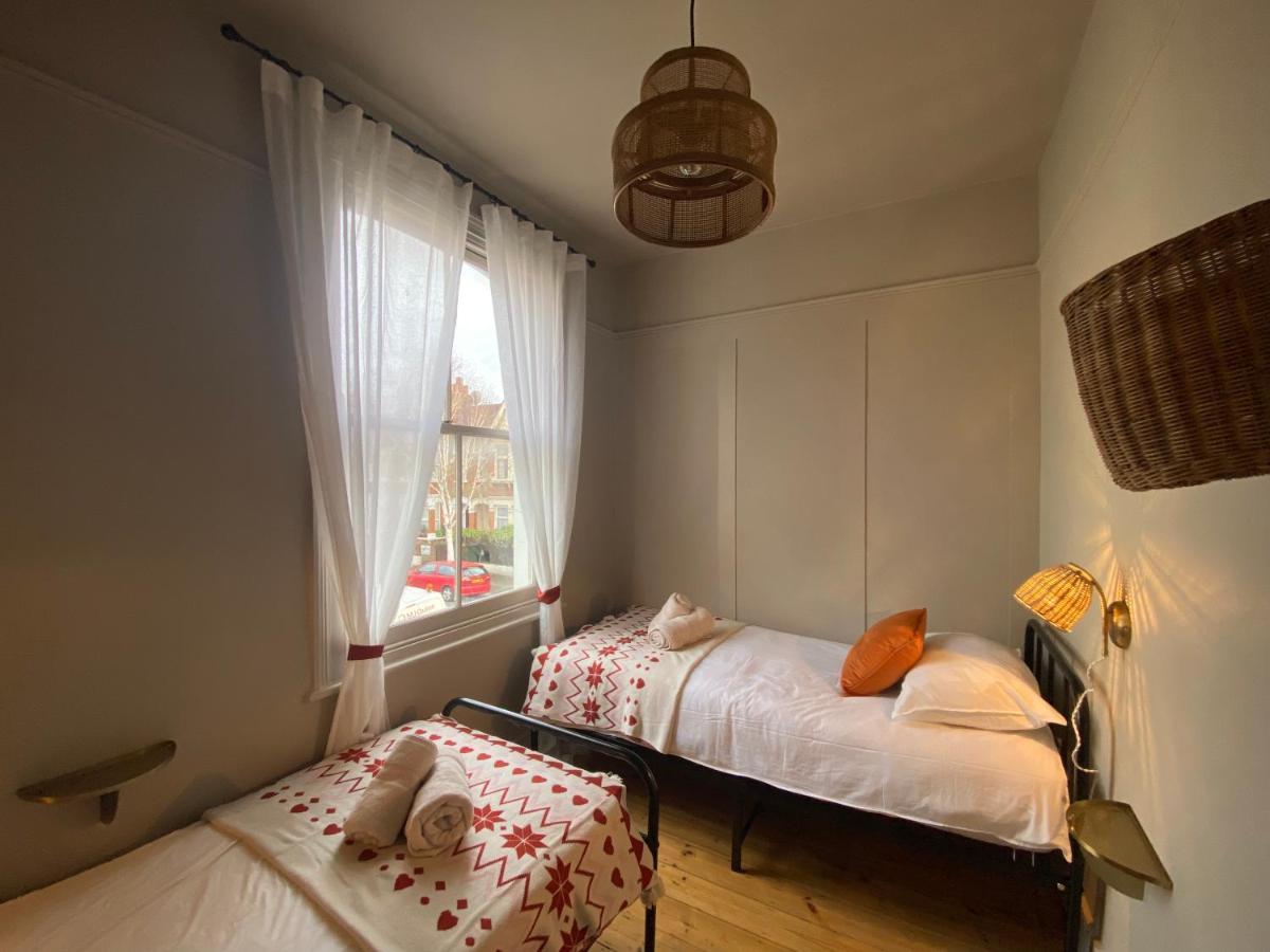 Stylish Apt London Excel Olympic Close To Stationアパートメント エクステリア 写真